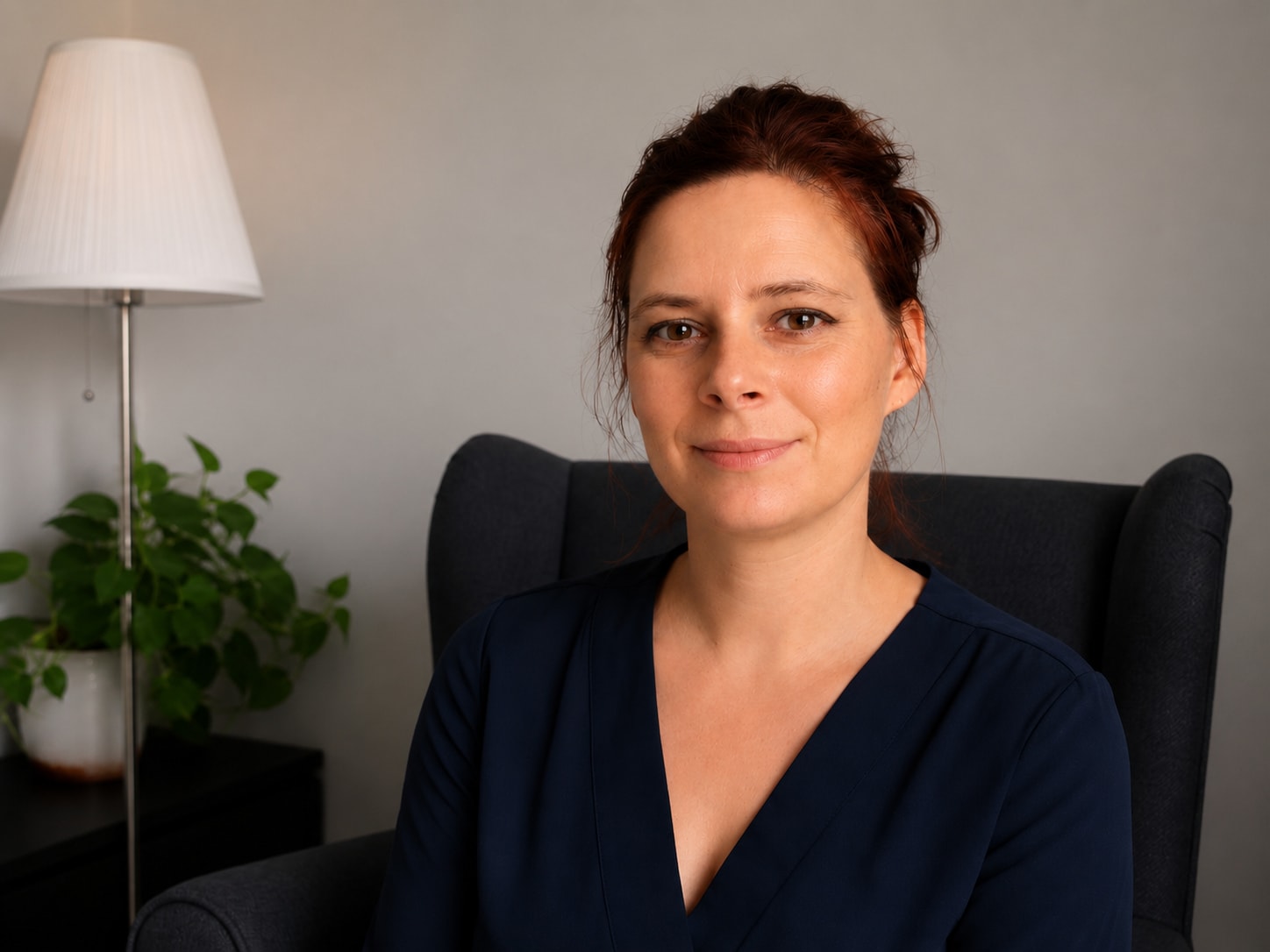 Ilona Rokicka-Wołosiuk w swoim gabinecie